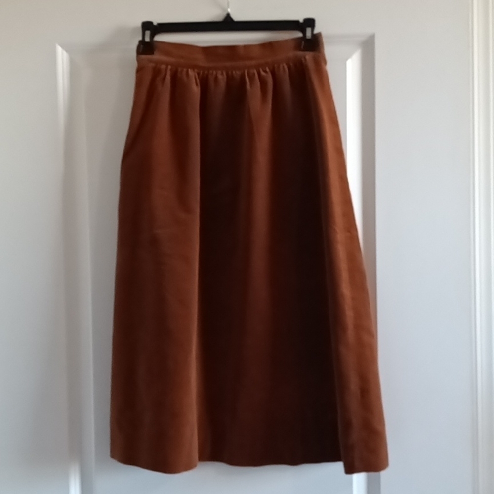 Suit by Prophecy EUC caramel brown velveteen VTG from 1970s skirt and blazer - Picture 8 of 16
